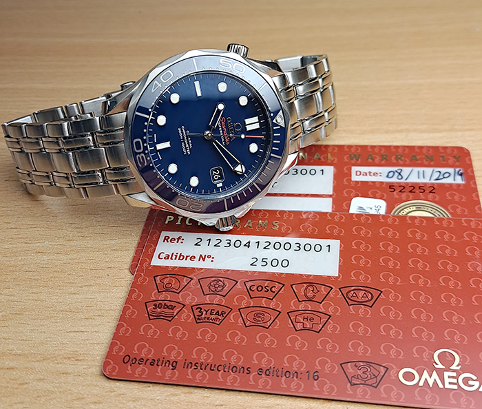 BLUE Omega Seamaster Professional Co-Axial Wristwatch Ref. 212.30.41.20.03.001